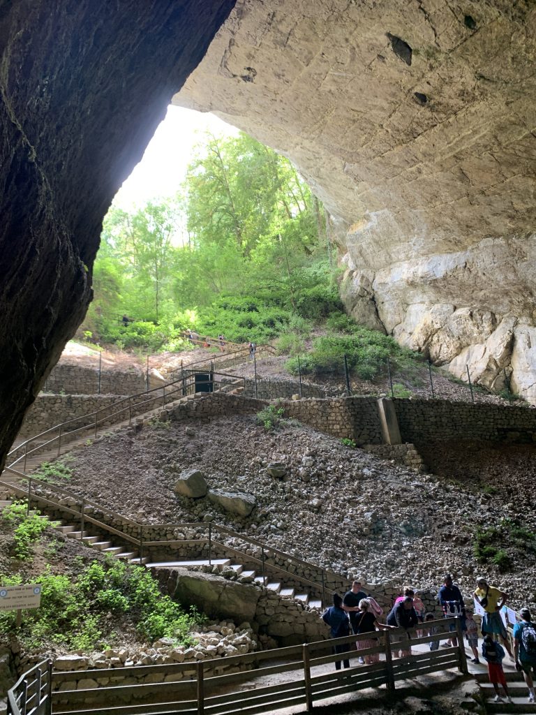 Grotte du Cerdon : La sortie de la grotte